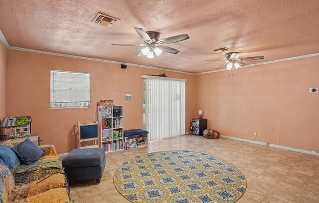 Home for sale at 5119 Oldstead St in San Antonio, TX — photo 5