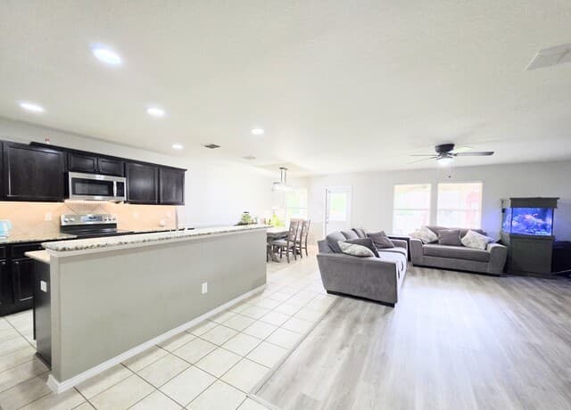 Home for sale at 3711 Painted Tracks in Selma, TX — photo 4