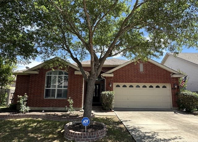 Home for sale at 2612 Cloverbrook Ln in Schertz, TX — photo 1