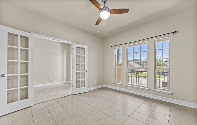 Home for sale at 4925 Battle Lake in Schertz, TX — photo 5