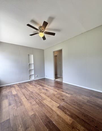 Home for sale at 1923 Valencia in San Antonio, TX — photo 2