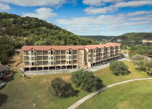 2-bedroom rental at 20 Tapatio Dr E Unit 106 in Boerne TX