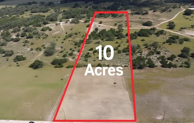 home for sale at LOT 17 Camp Creek Dr in Bandera TX