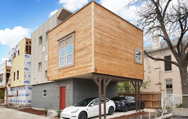 3-bedroom rental at 603 W Euclid Ave Unit 2 in San Antonio TX