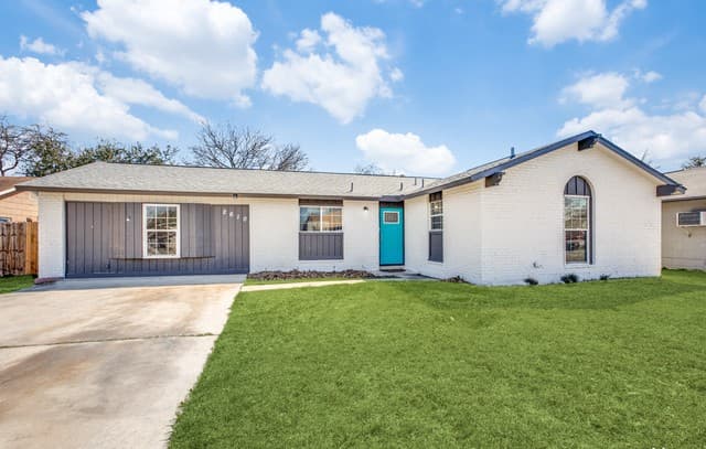 3-bedroom rental at 2610 Lakebriar St in San Antonio TX