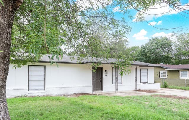 3-bedroom rental at 7118 Castleridge in San Antonio TX