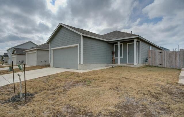 4-bedroom rental at 14103 Chemtou in San Antonio TX