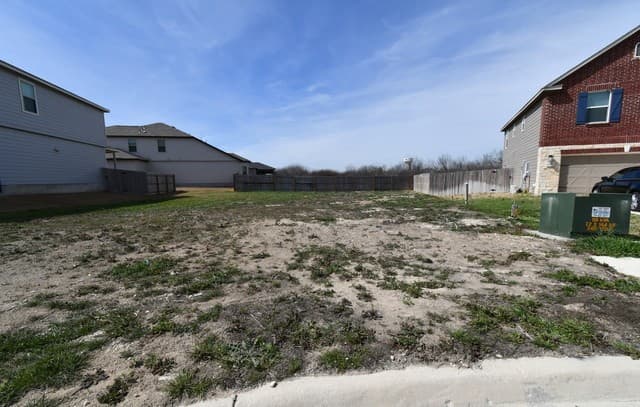 home for sale at 406 Saddle Haven in Cibolo TX