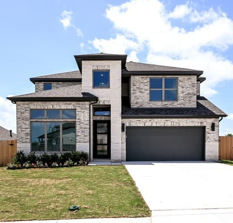 4-bedroom home for sale at 311 Bella Rosa Way in Cibolo TX