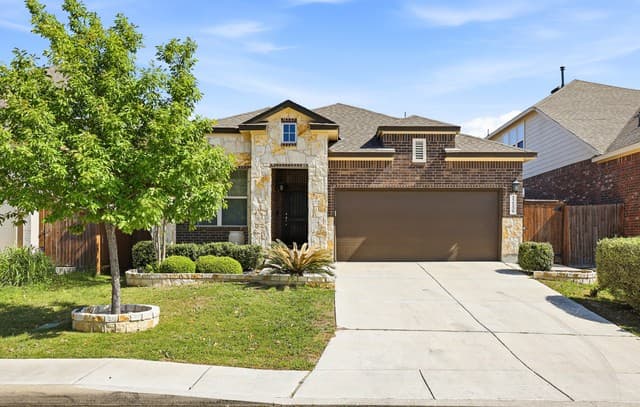 3-bedroom rental at 12139 Casparis in San Antonio TX