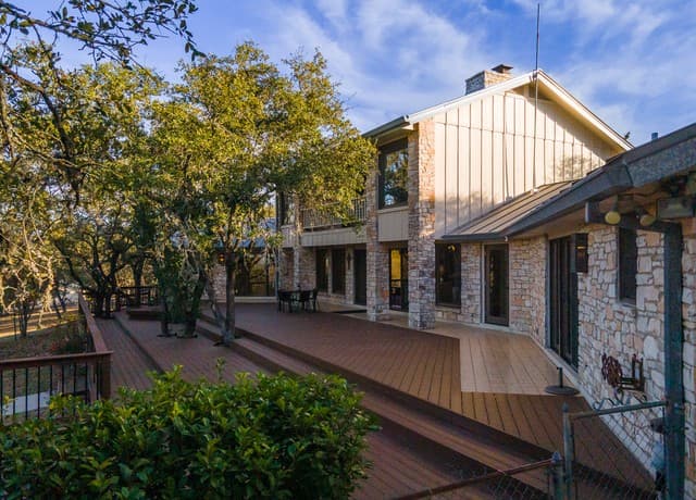 3-bedroom home for sale at 318 Remington_Dr in Bergheim TX
