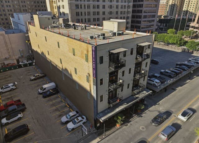 1-bedroom home for sale at 214 E Travis St Unit APT 205 in San Antonio TX