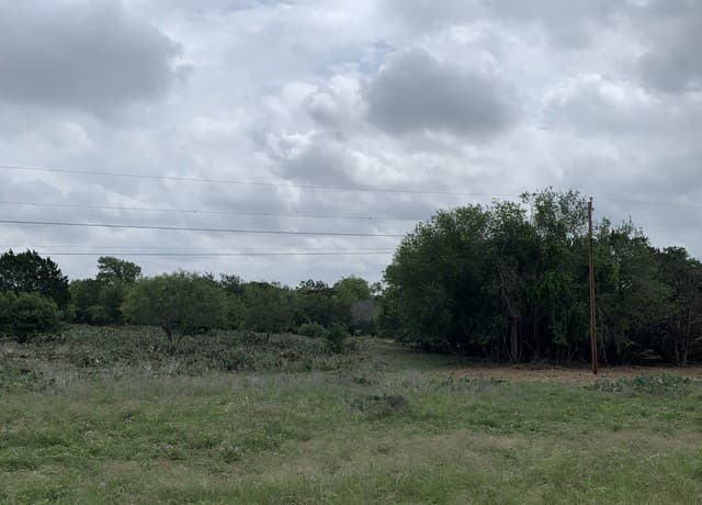 home for sale at 12 Stone Crst in Bandera TX
