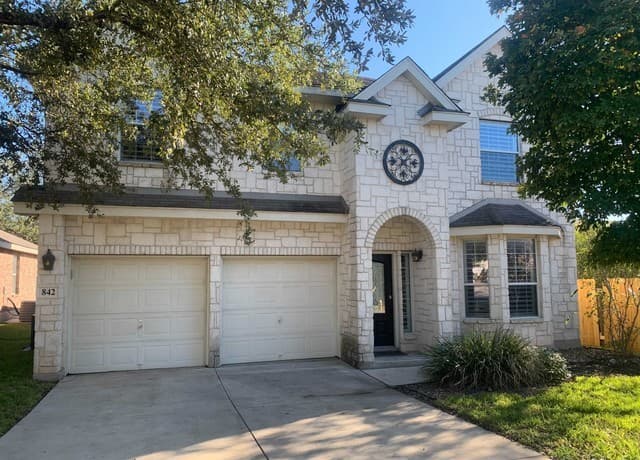 4-bedroom rental at 842 Windhurst in San Antonio TX