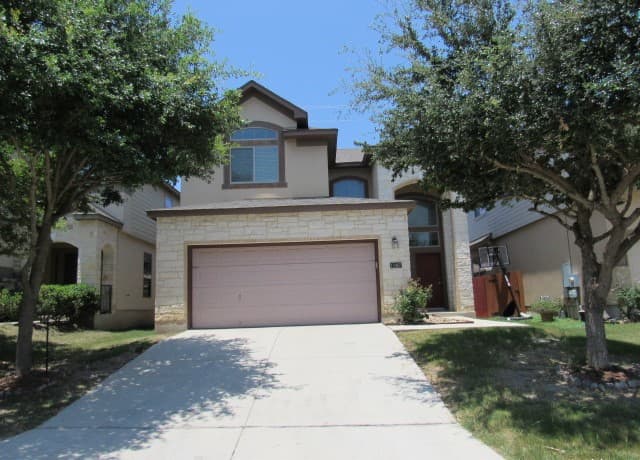 3-bedroom rental at 12407 Jacobs Pond in San Antonio TX