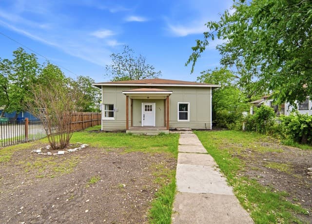 3-bedroom rental at 452 Gulf in San Antonio TX