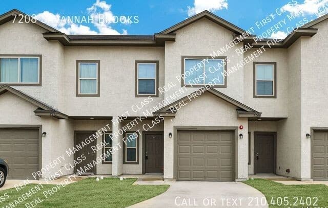 3-bedroom rental at 7208 Savannah Brks in Live Oak TX