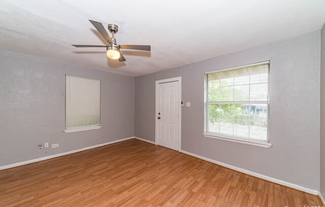 3-bedroom rental at 508 Bee St in San Antonio TX