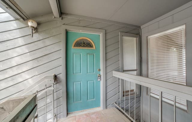 2-bedroom rental at 3843 Barrington St Unit 242K in San Antonio TX