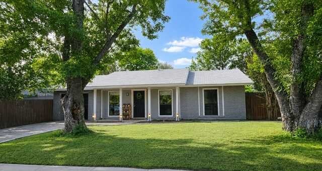 3-bedroom rental at 6827 Spring Garden St. in San Antonio TX
