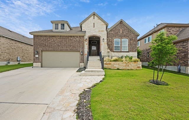 4-bedroom rental at 10523 Foxen Way in Helotes TX