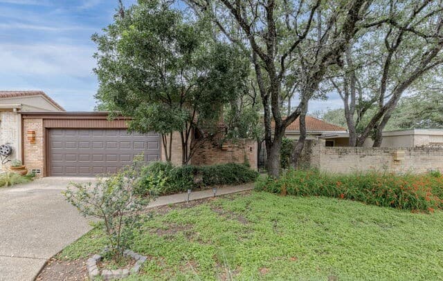 4-bedroom home for sale at 11609 Cap Rock St in San Antonio TX