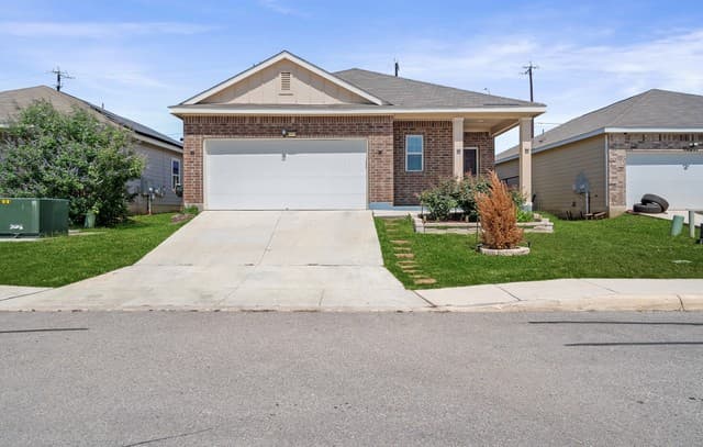 3-bedroom rental at 5010 Jovian in San Antonio TX