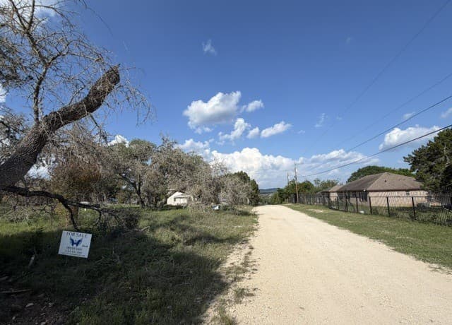 home for sale at 450 Park Drive in Bandera TX
