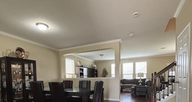 3-bedroom home for sale at 223 Anchor Blf in Universal City TX