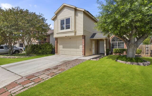 3-bedroom home for sale at 6146 Valley Clf in San Antonio TX