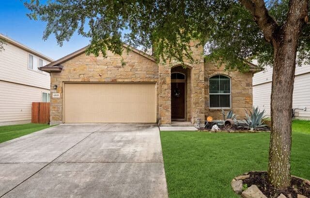 3-bedroom home for sale at 6018 Pearl Pass in San Antonio TX