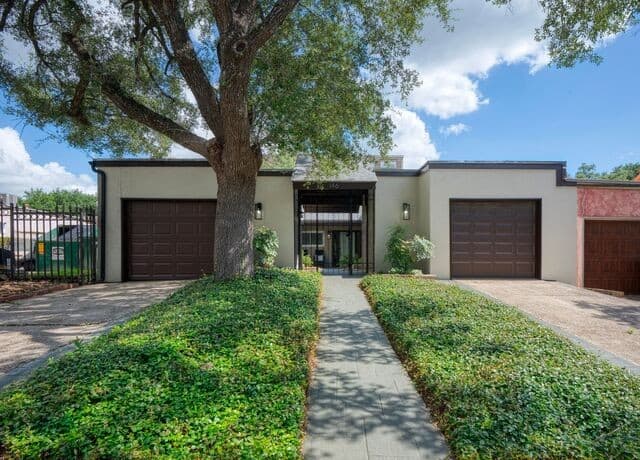 2-bedroom home for sale at 146 Lorenz Rd in San Antonio TX