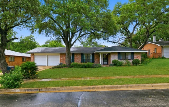 4-bedroom home for sale at 3603 Prince George Dr in San Antonio TX