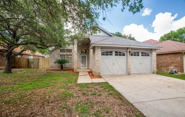 3-bedroom home for sale at 9754 Morningfield in San Antonio TX