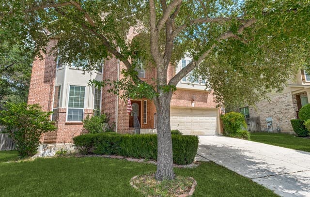4-bedroom home for sale at 23710 Legend Crst in San Antonio TX