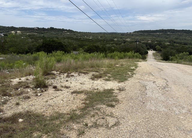 home for sale at 391 Iroquois Trl in Bandera TX