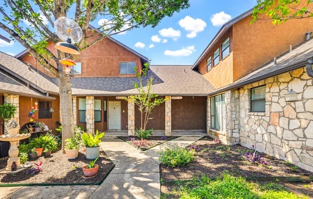 3-bedroom rental at 401 Thetford in San Antonio TX