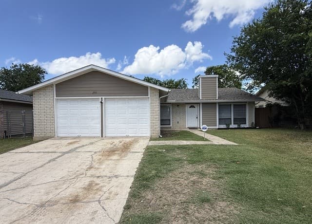 4-bedroom rental at 2911 Lakebriar St in San Antonio TX
