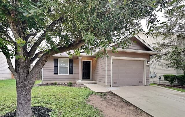 3-bedroom rental at 2318 Cloudbait in Converse TX