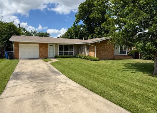 3-bedroom rental at 3623 Invicta Dr in San Antonio TX