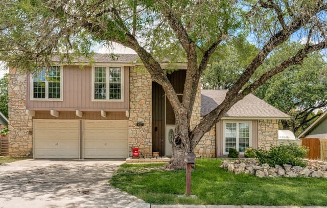 4-bedroom home for sale at 8327 Athenian in Universal City TX