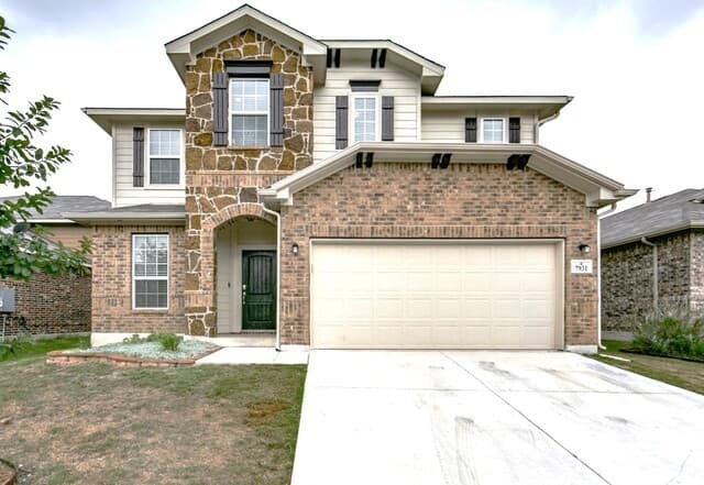 4-bedroom home for sale at 7931 Headwaters Trl in San Antonio TX