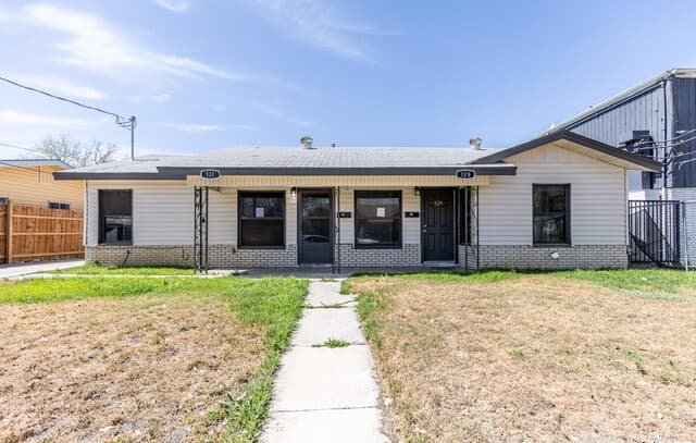 2-bedroom rental at 131 Harald in San Antonio TX