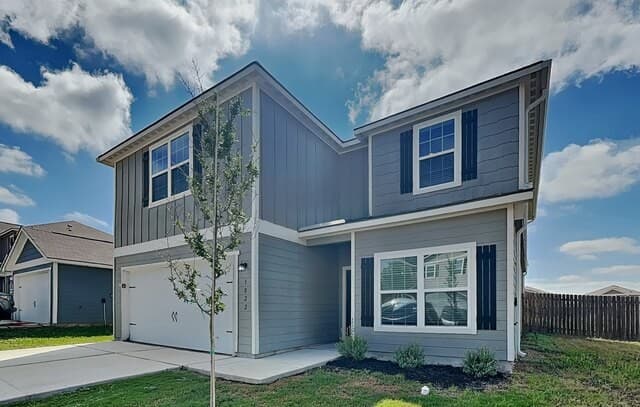 5-bedroom rental at 3022 Citron in Converse TX