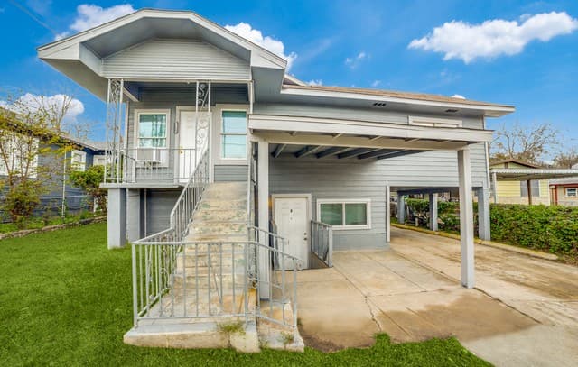 3-bedroom rental at 1311 Kayton Unit UNIT 1 in San Antonio TX
