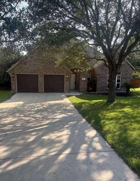 4-bedroom home for sale at 12834 Terrace Holw in San Antonio TX