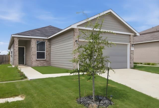 4-bedroom rental at 4731 Plaza Ctr in San Antonio TX