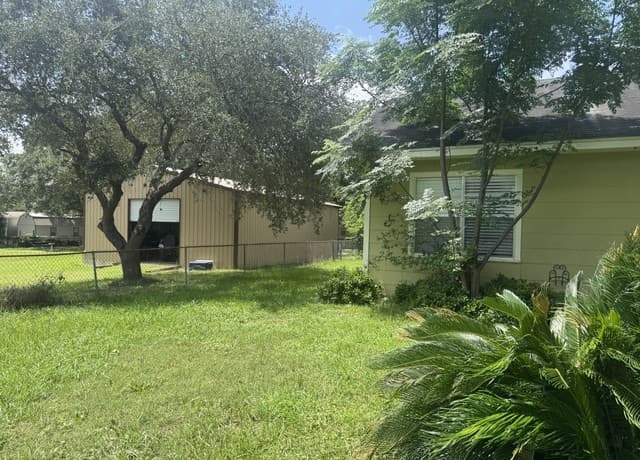 3-bedroom home for sale at 7297 Signature in San Antonio TX