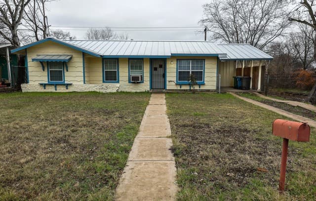 3-bedroom rental at 5434 Plumtree Dr in San Antonio TX
