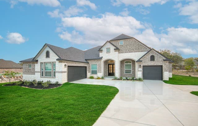 3-bedroom home for sale at 9312 Steel Spur in Marion TX